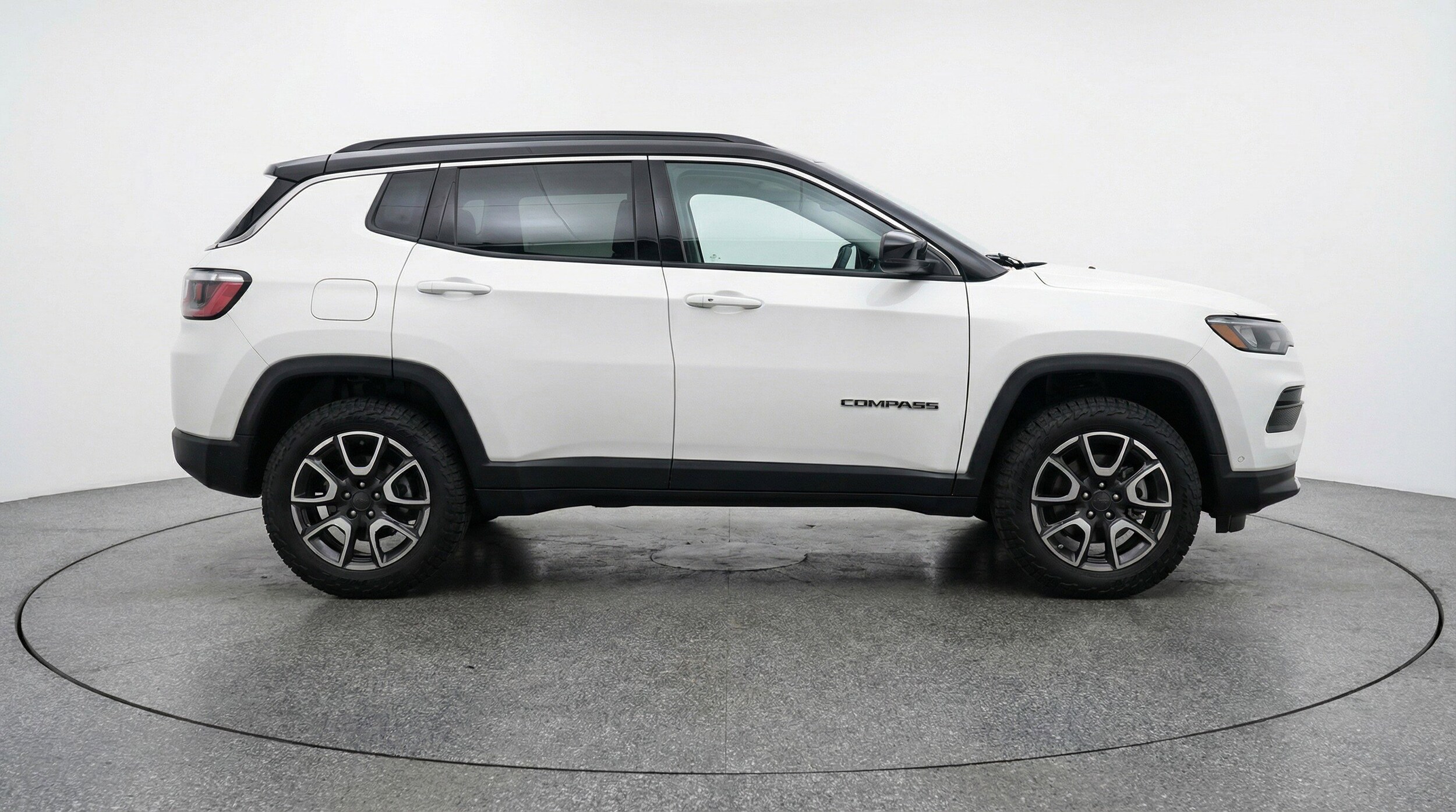 Thumbnail: 2025 Jeep Compass - 11