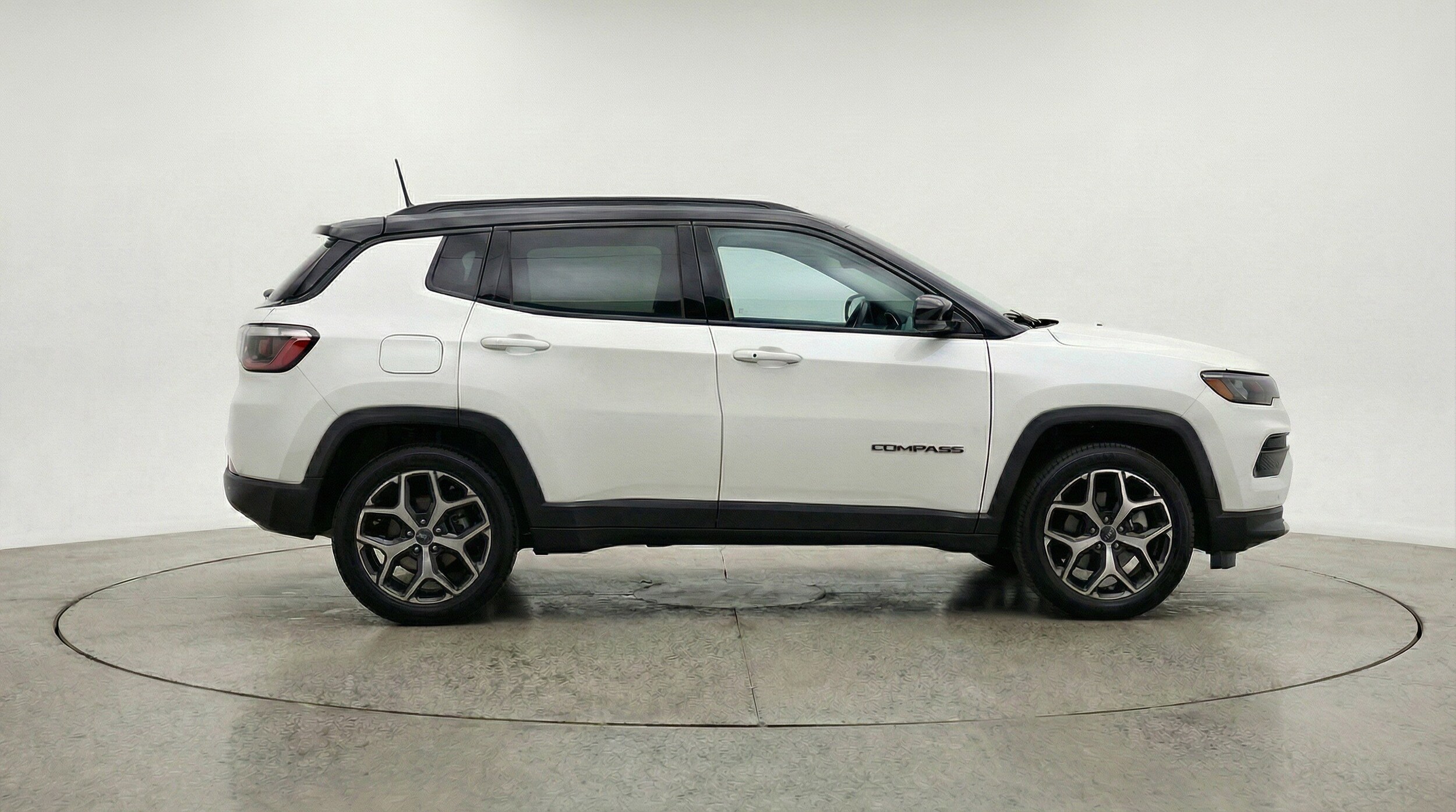 Thumbnail: 2025 Jeep Compass - 11