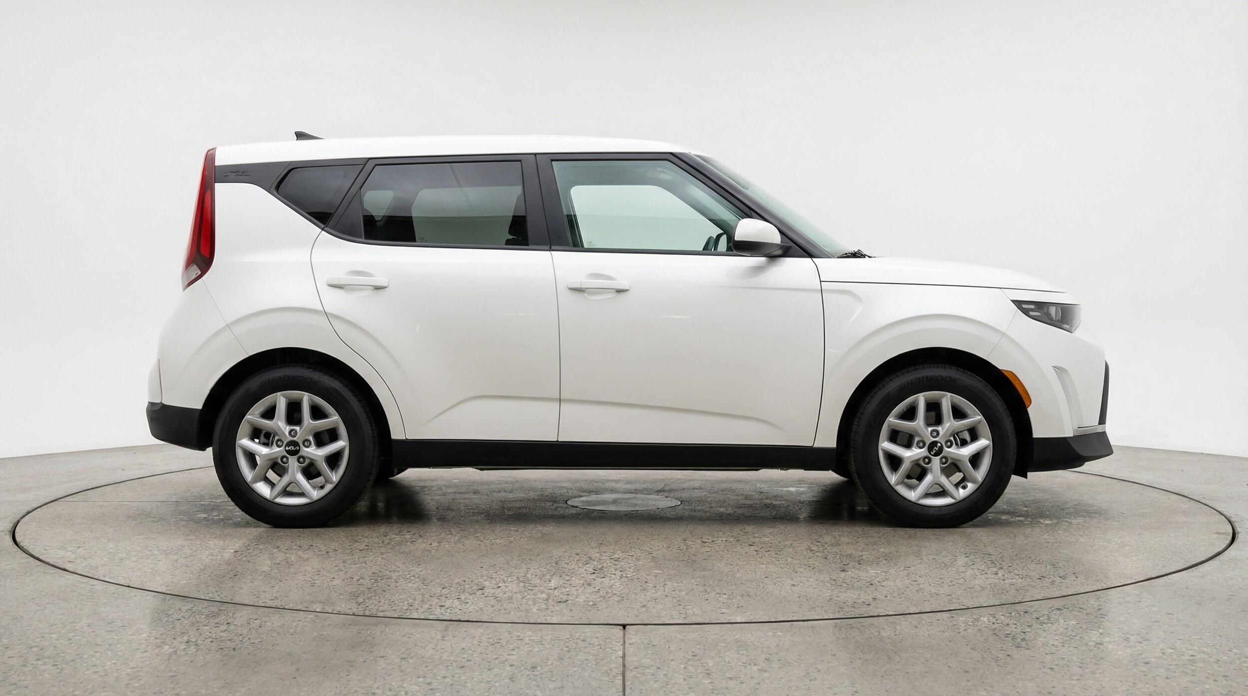 Thumbnail: 2025 Kia Soul - 8