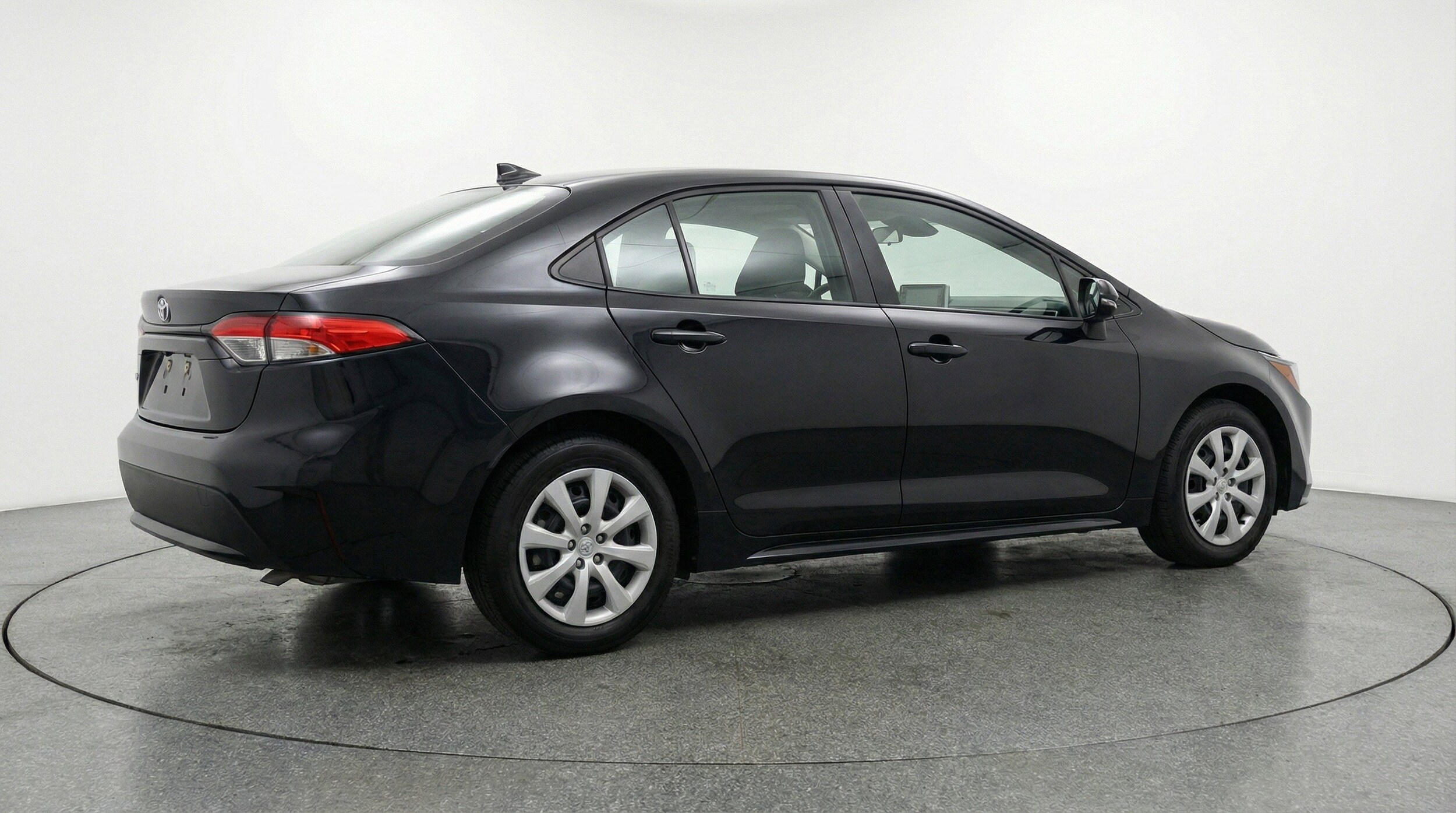 Thumbnail: 2025 Toyota Corolla - 9