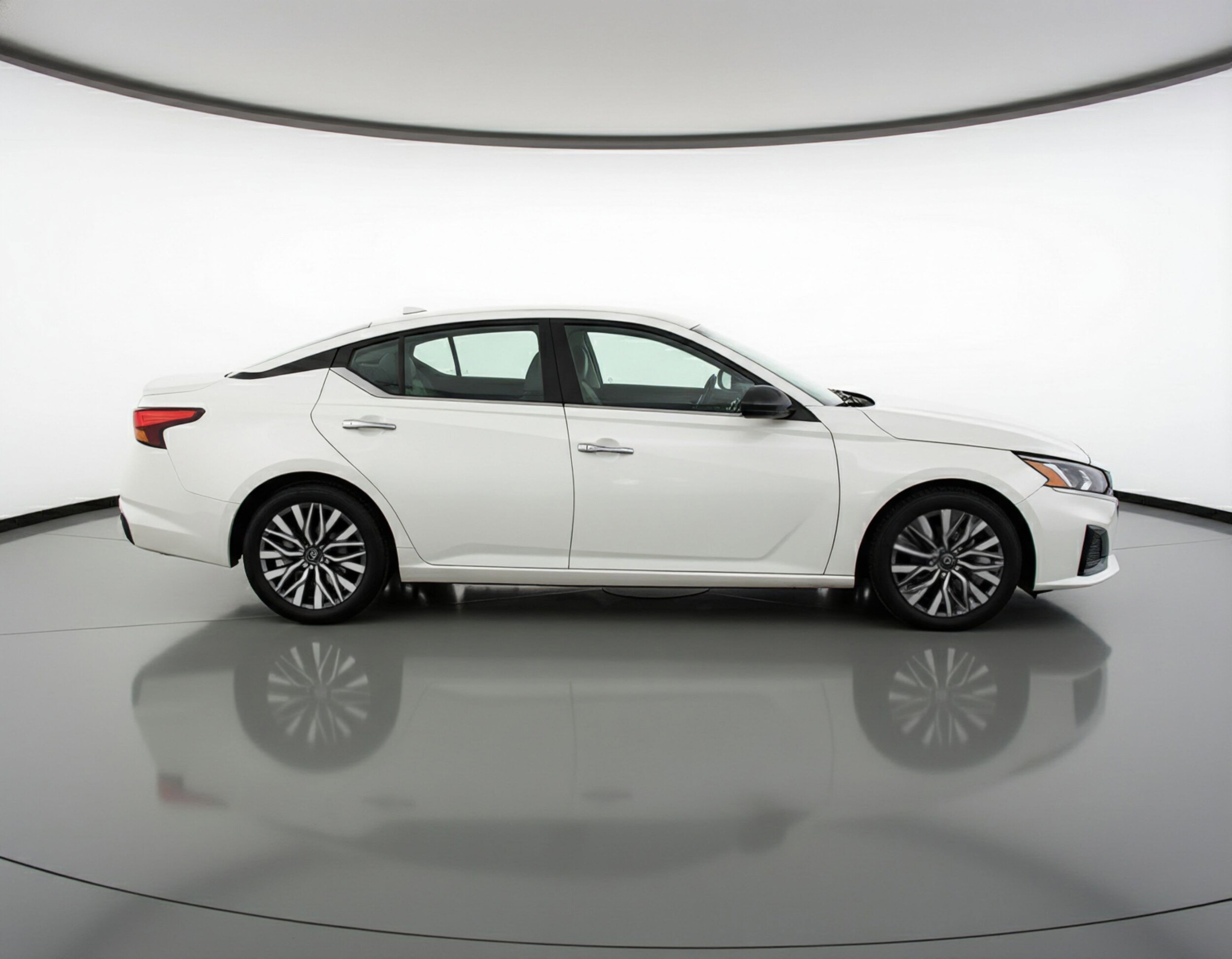 Thumbnail: 2025 Nissan Altima - 11