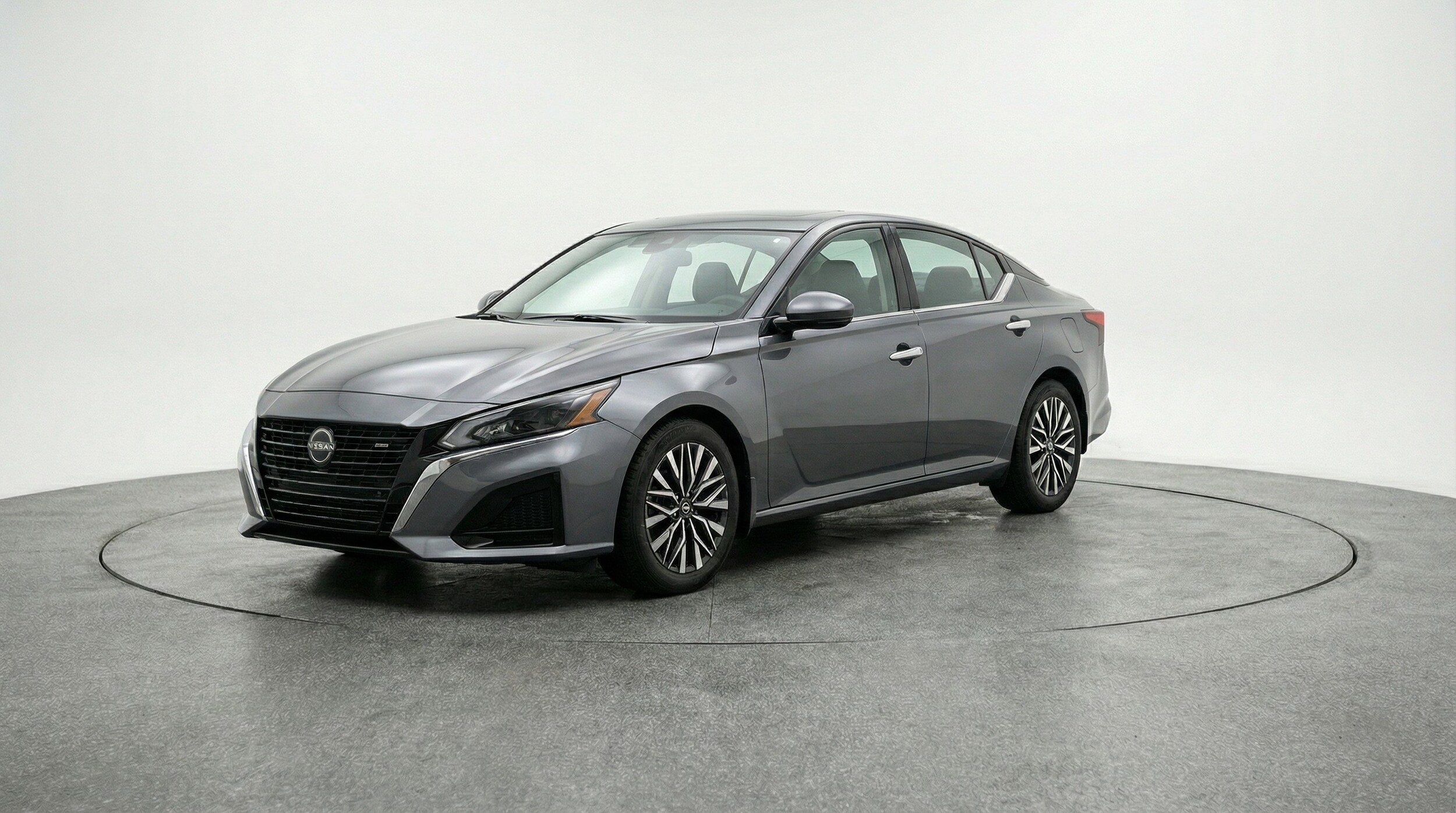 Thumbnail: 2025 Nissan Altima - 3