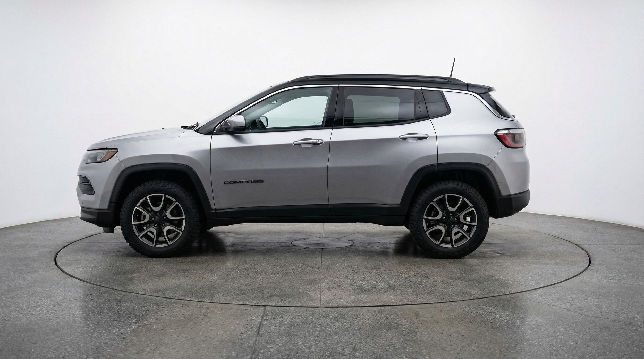 Thumbnail: 2025 Jeep Compass - 4