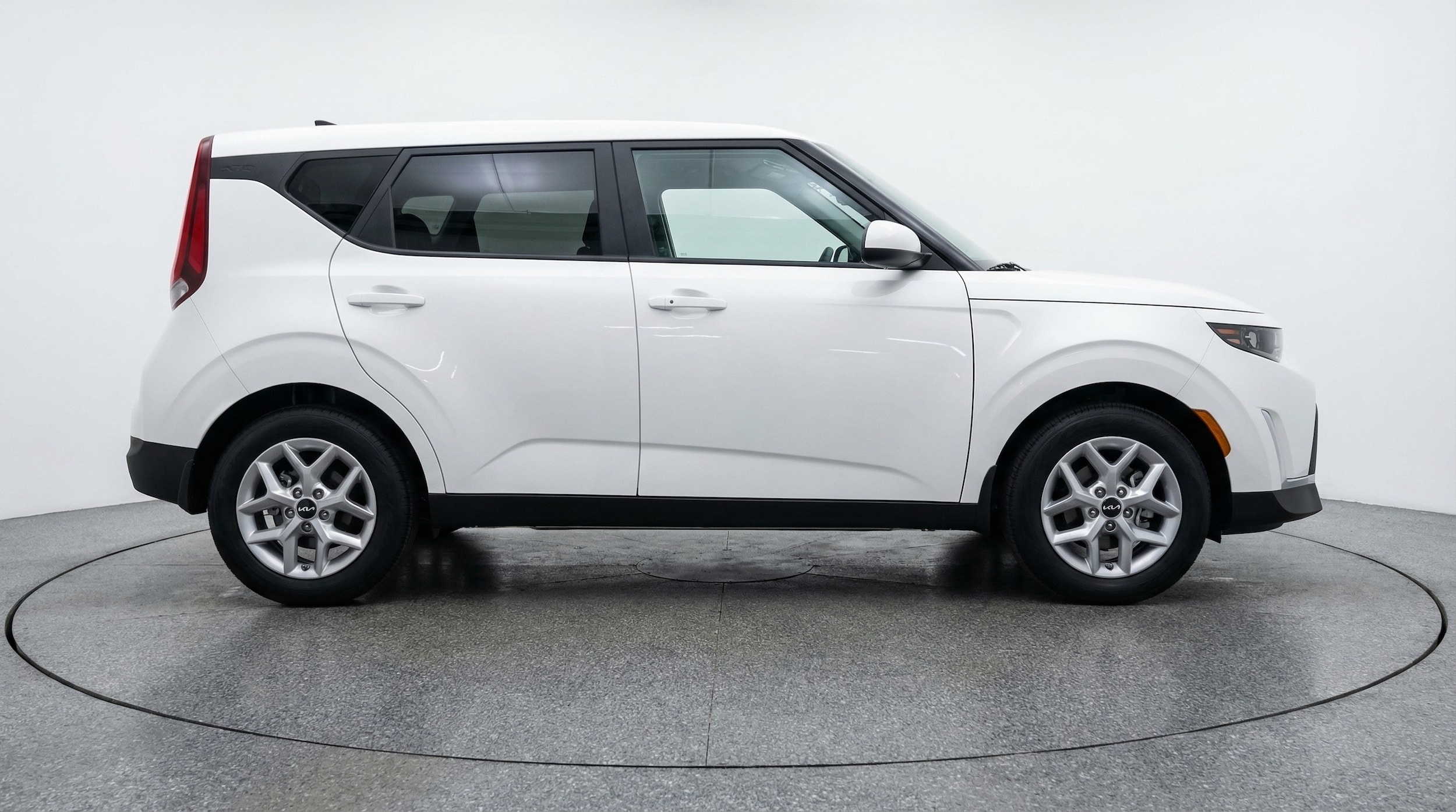 Thumbnail: 2025 Kia Soul - 8