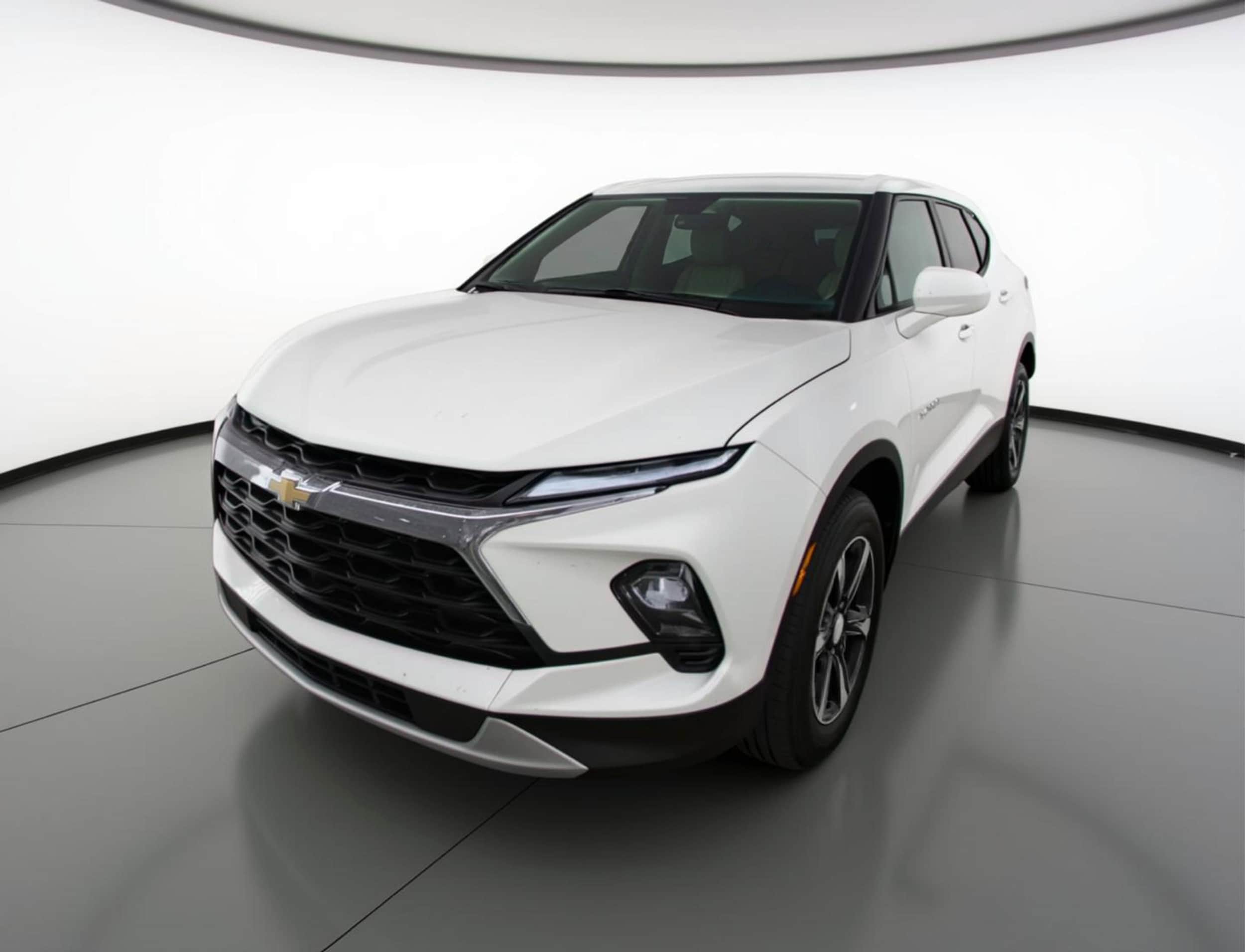 Thumbnail: 2025 Chevrolet Blazer - 3