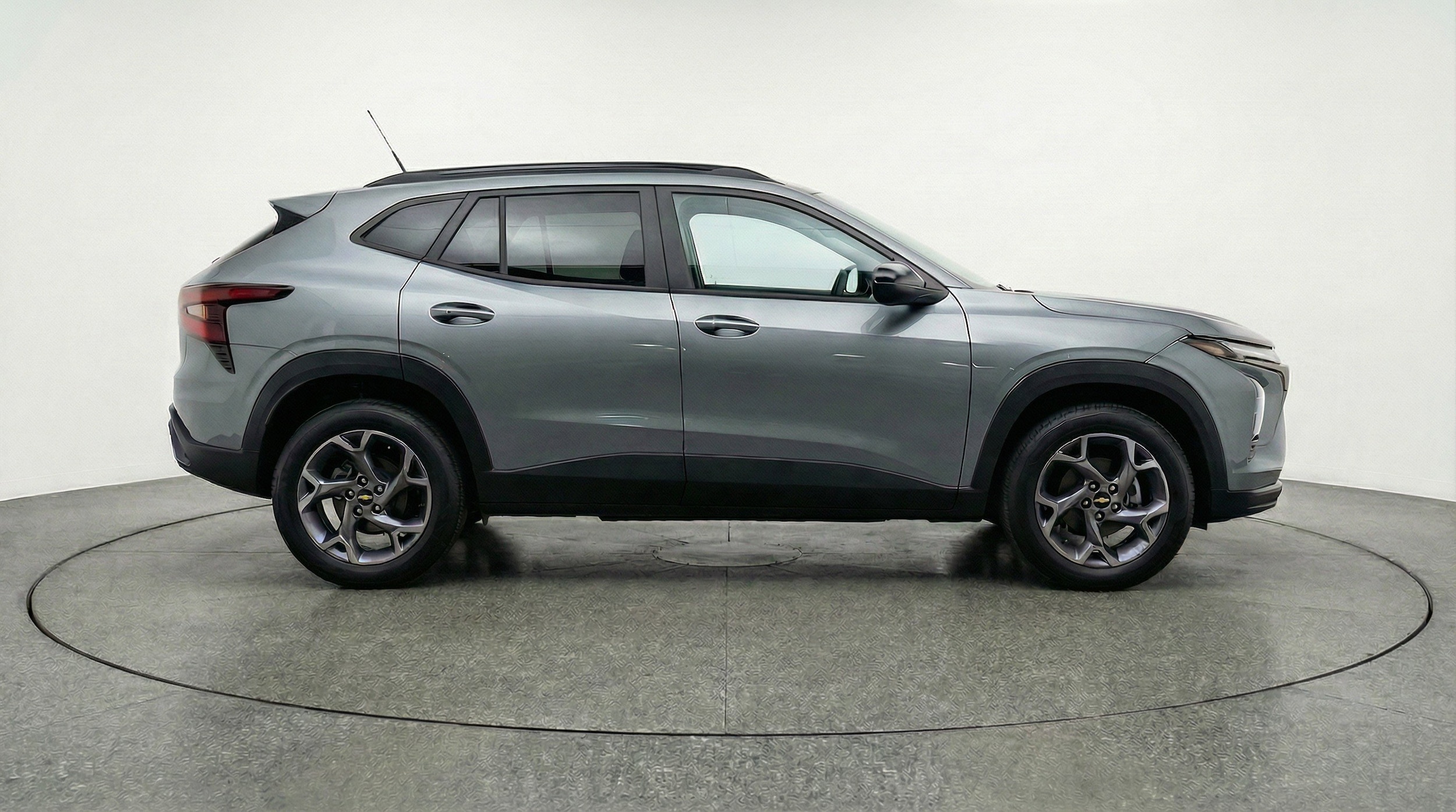 Thumbnail: 2025 Chevrolet Trax - 11