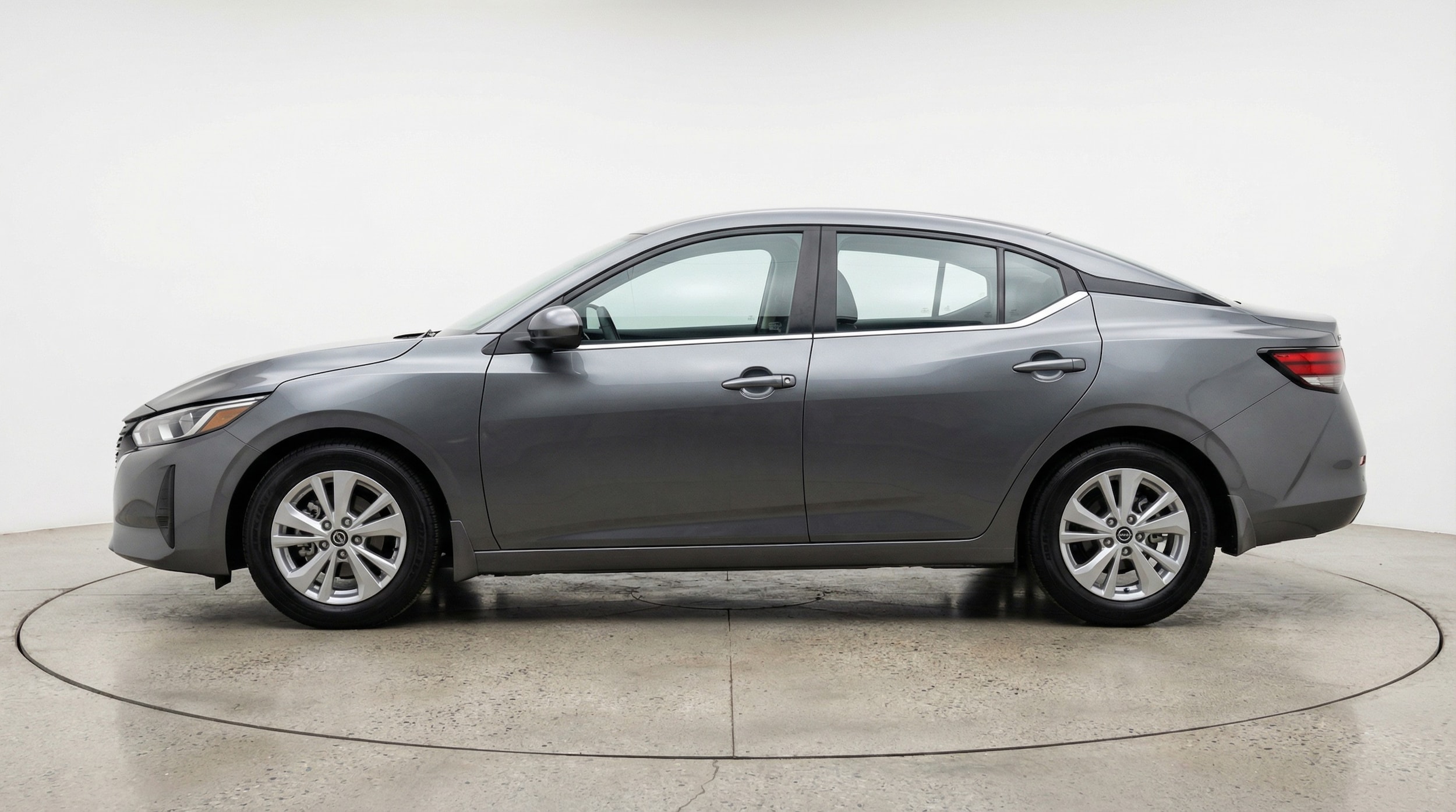 Thumbnail: 2025 Nissan Sentra - 4