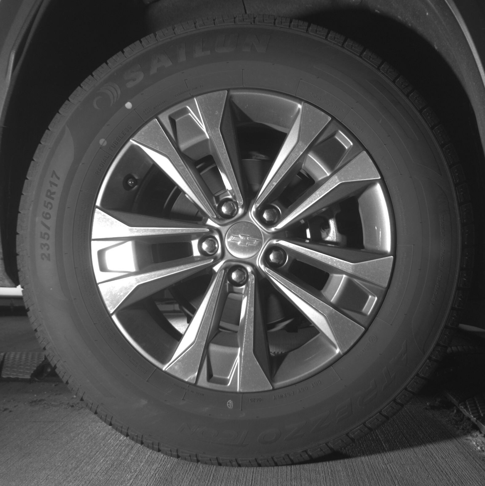 Thumbnail: 2025 Chevrolet Equinox - 12