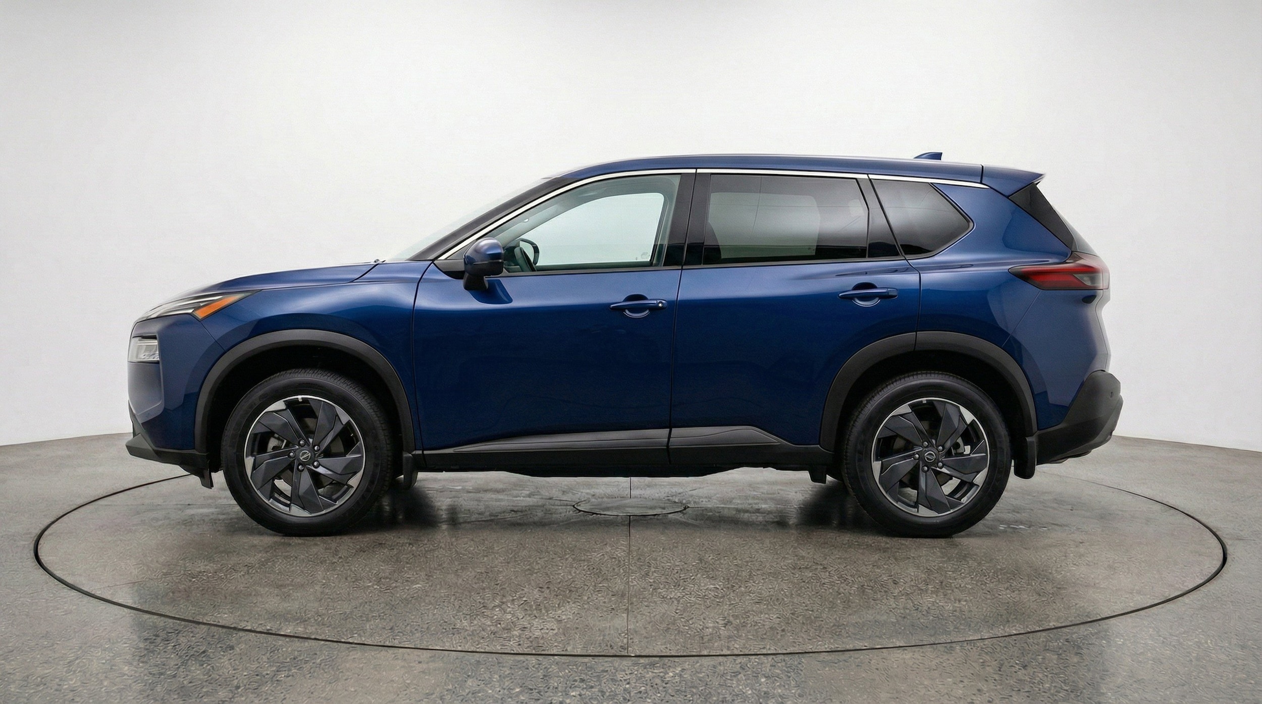 Thumbnail: 2025 Nissan Rogue - 5