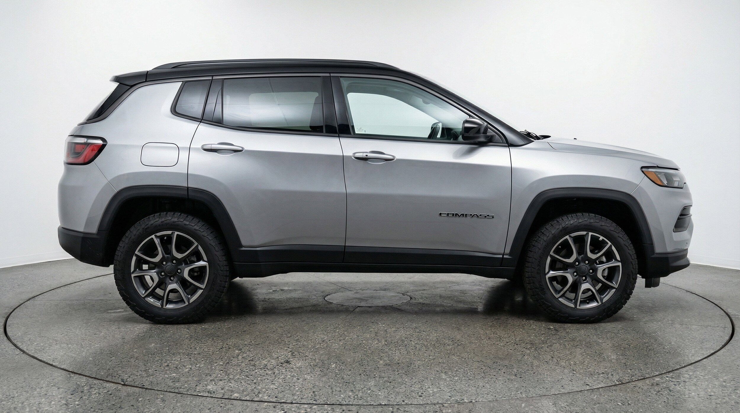 Thumbnail: 2025 Jeep Compass - 11