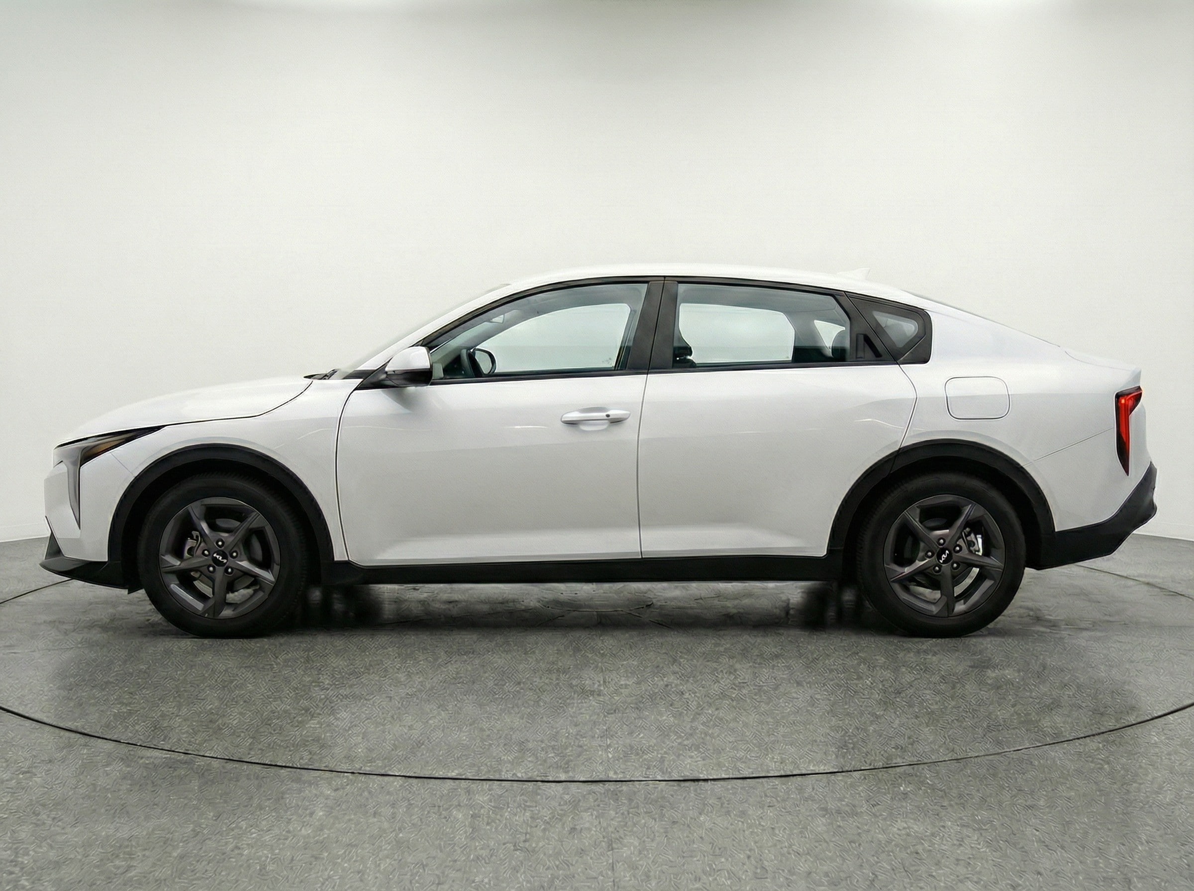 Thumbnail: 2025 Kia K4 - 4