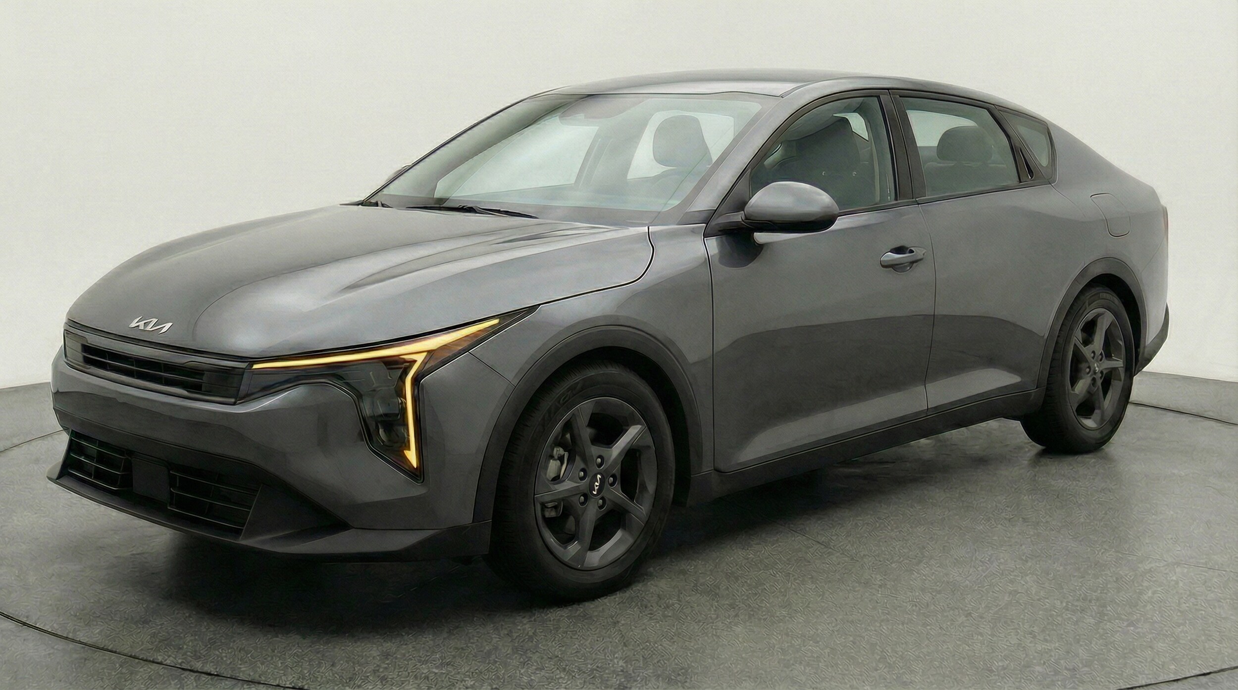 Thumbnail: 2025 Kia K4 - 3