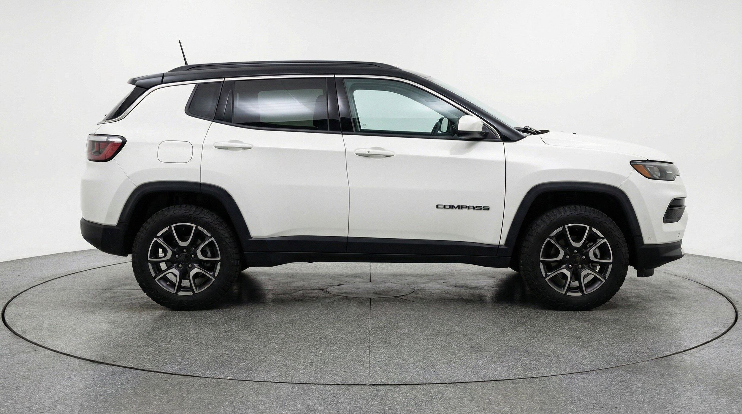 Thumbnail: 2025 Jeep Compass - 11