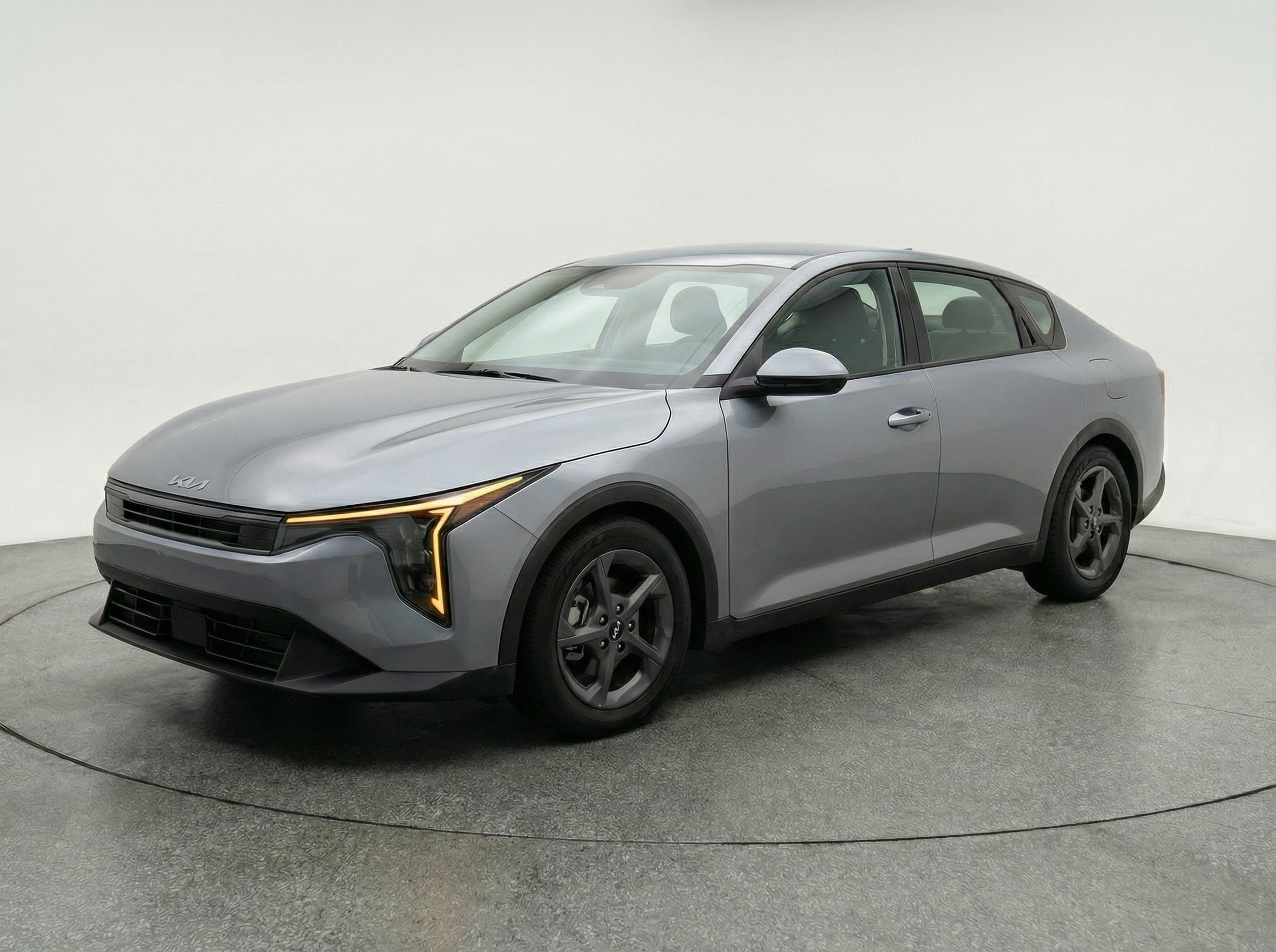 Thumbnail: 2025 Kia K4 - 3