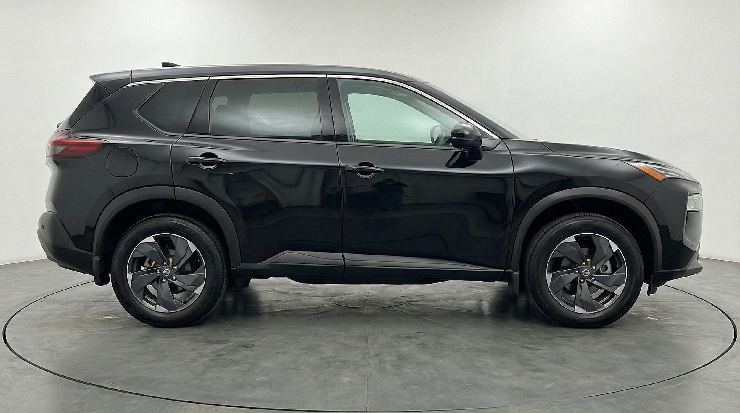 Thumbnail: 2025 Nissan Rogue - 8