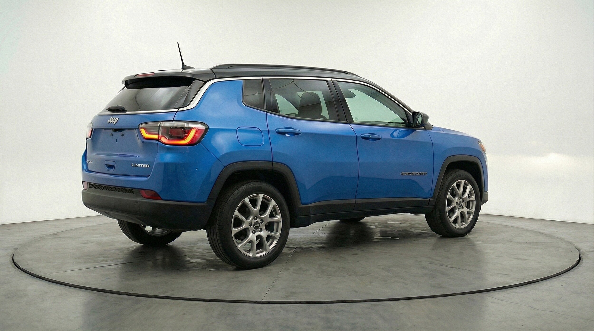 Thumbnail: 2025 Jeep Compass - 9