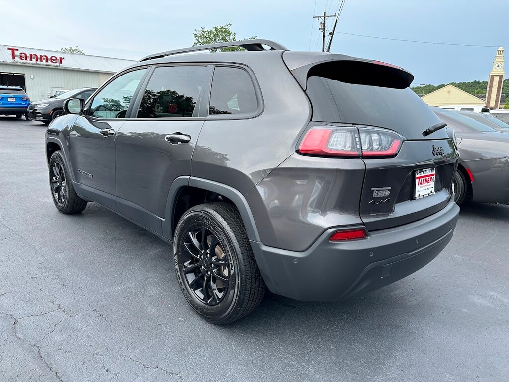 Used 2023 Jeep Cherokee Altitude Lux For Sale Stanton KY