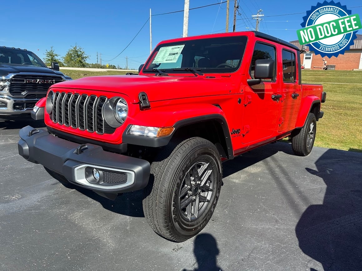 2025 Jeep Gladiator Sport S's photo