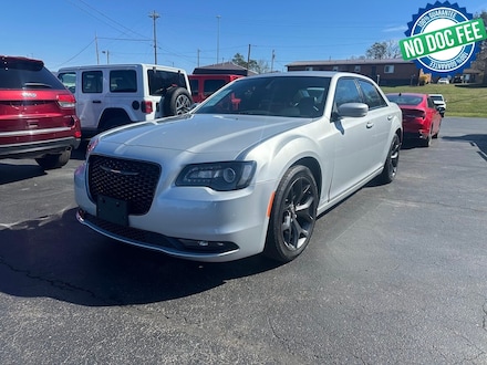 2023 Chrysler 300 S Sedan