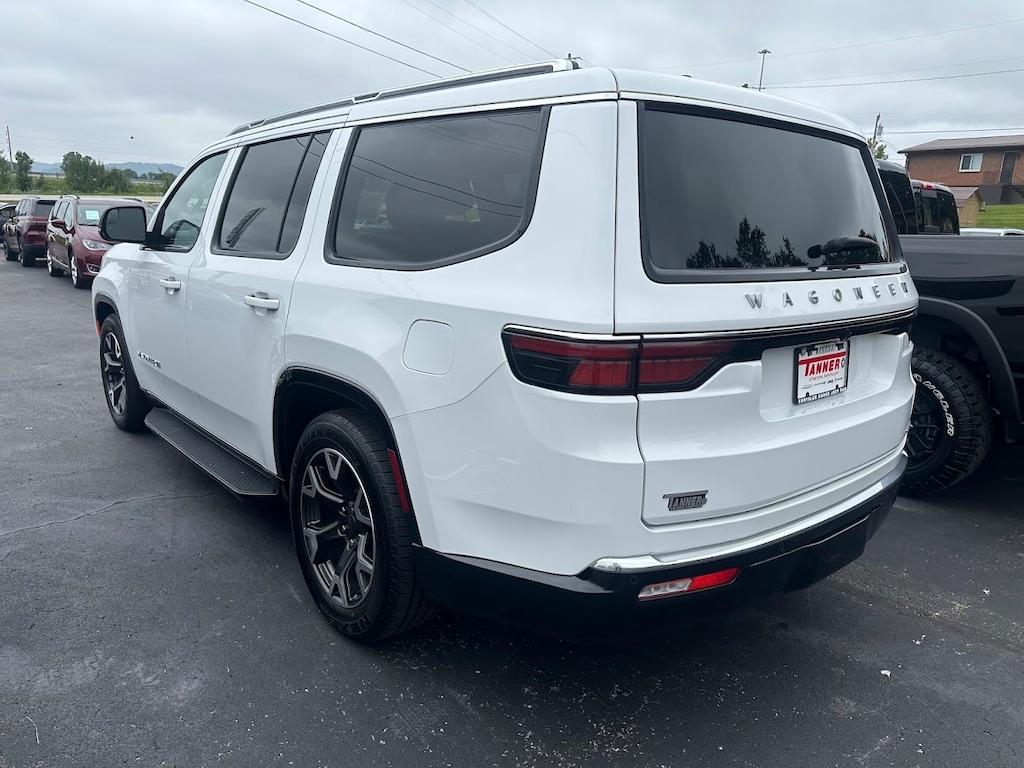 Used 2024 Jeep Wagoneer Series III SUV