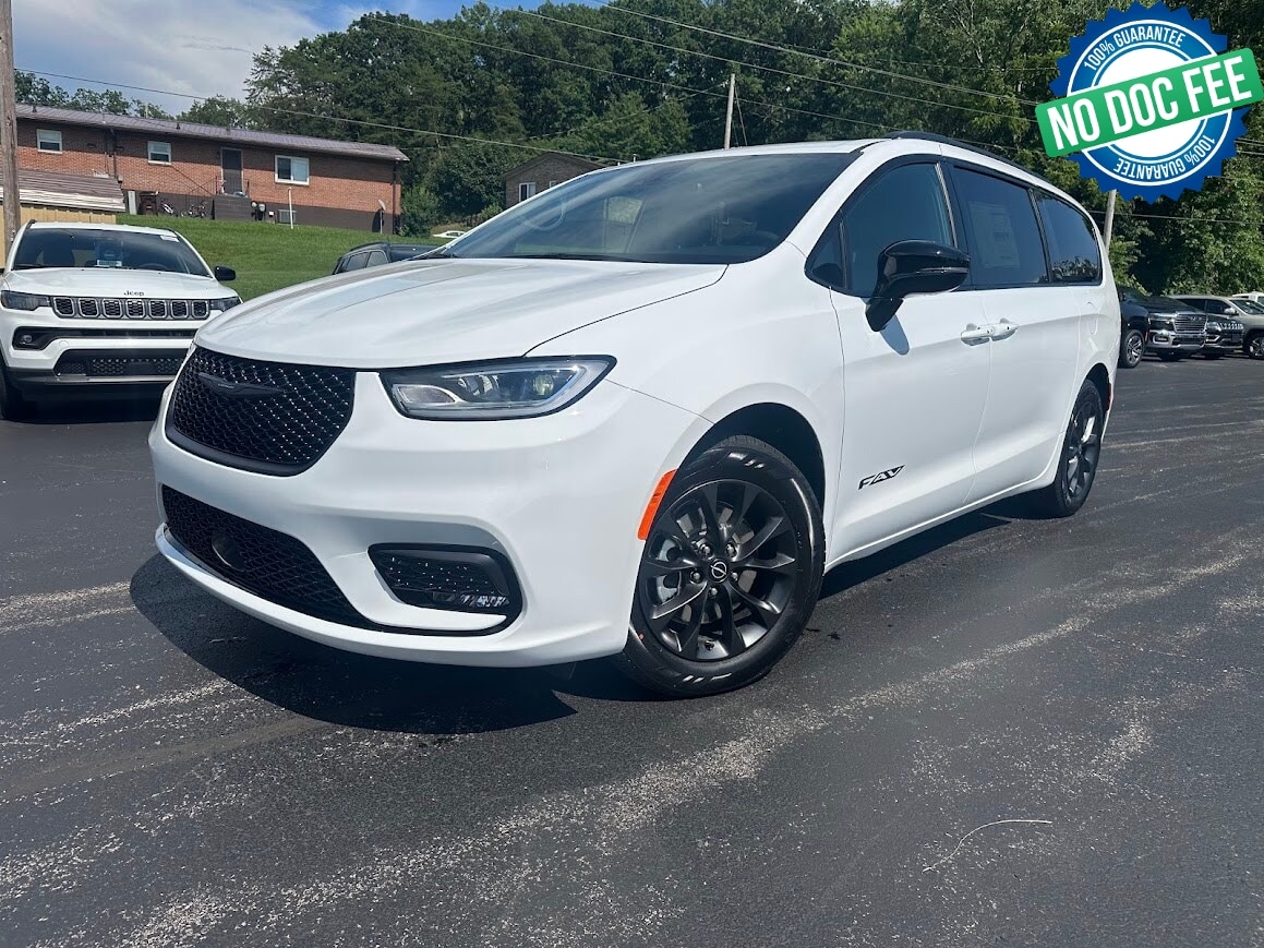 2025 Chrysler Pacifica SELECT
