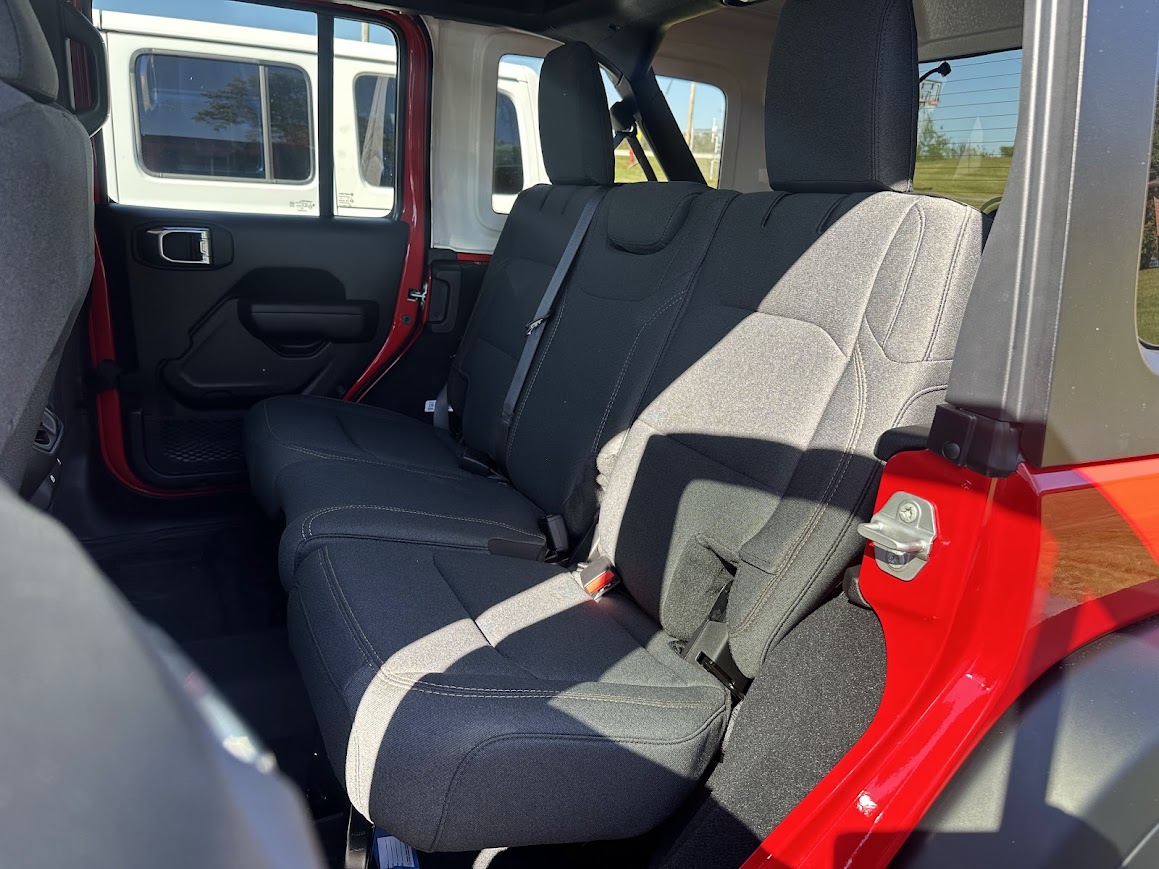 2025 Jeep Wrangler 4-Door Sport S - Photo 7