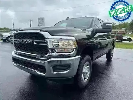 2024 Ram 2500 TRADESMAN CREW CAB 4X4 6'4 BOX Pickup