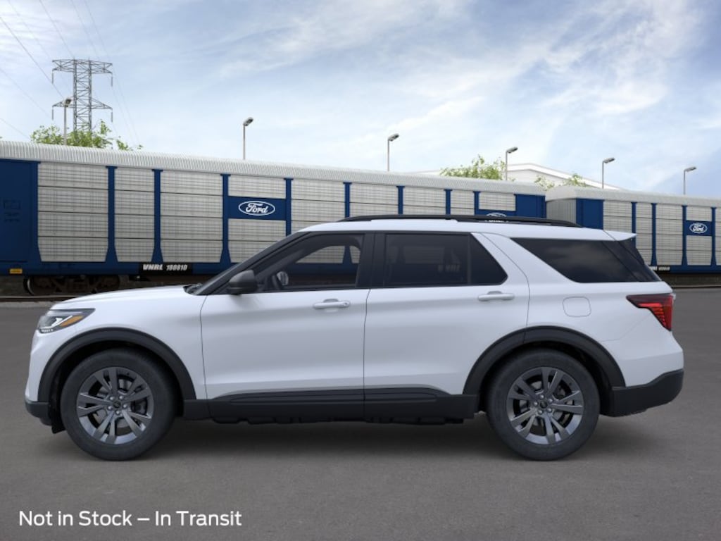 New 2026 Ford Explorer Active Wagon