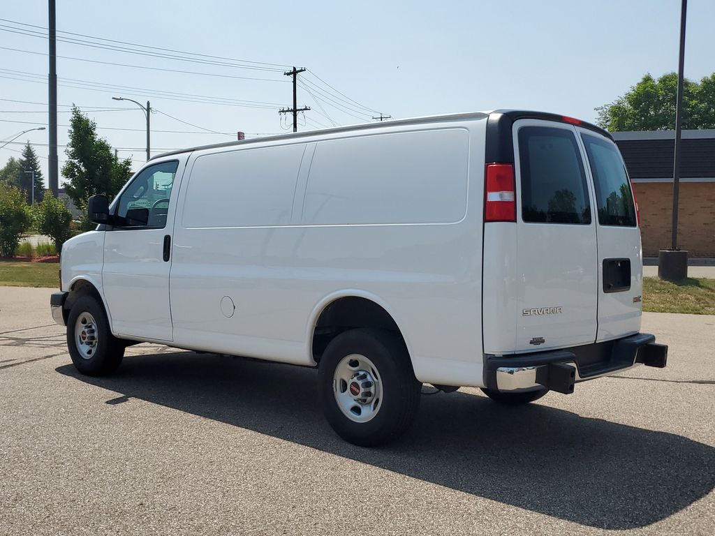 2023 Gmc Savana 2500 Cargo photo 4
