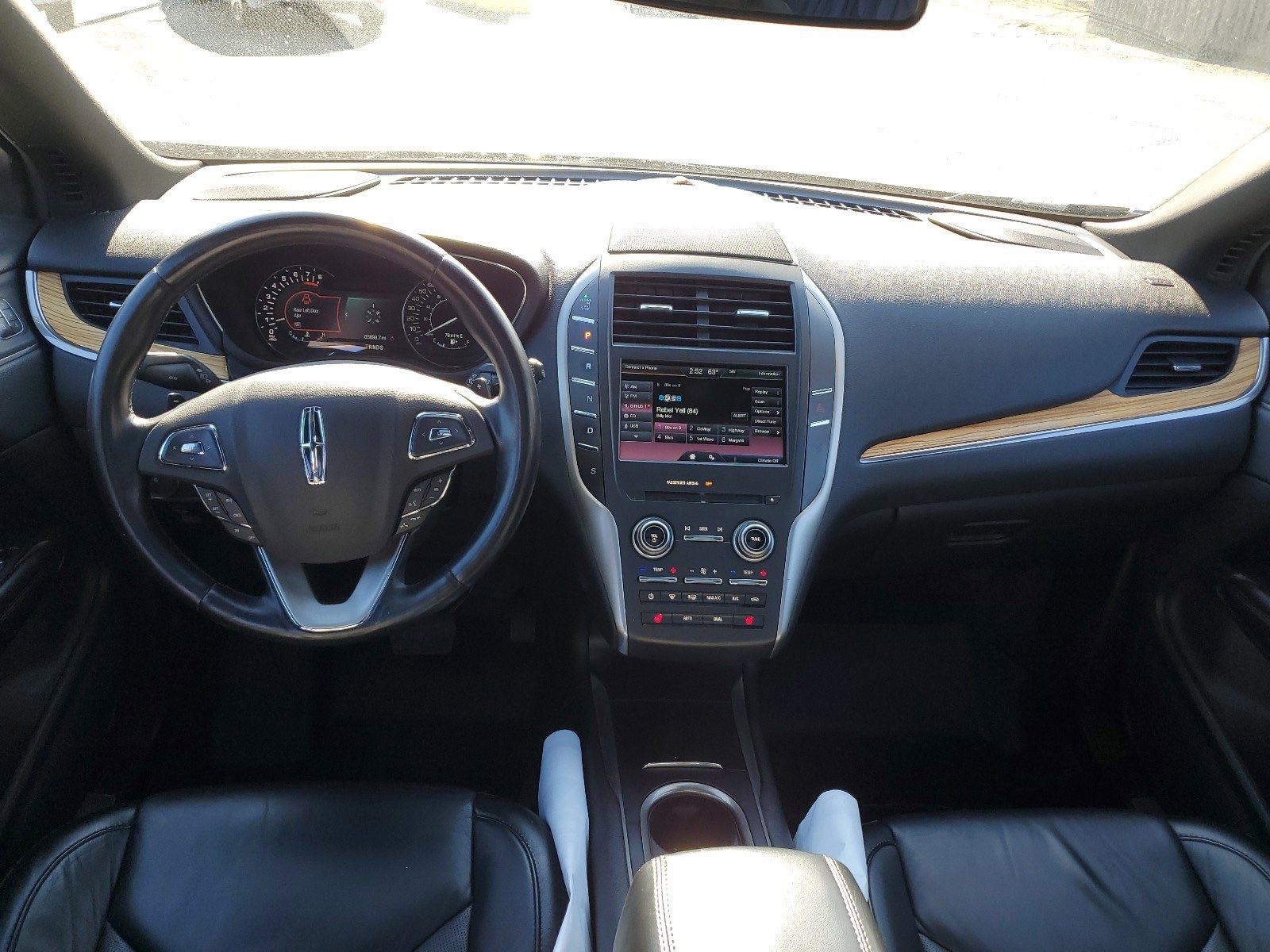 Used 2015 Lincoln MKC Base with VIN 5LMCJ2A94FUJ33938 for sale in Paw, MI