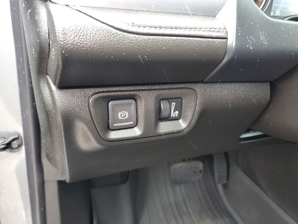 2023 GMC Acadia SLE - Photo 17