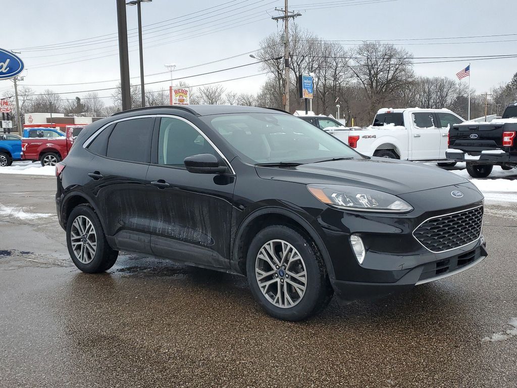 Used 2022 Ford Escape SEL with VIN 1FMCU9H68NUB88244 for sale in Paw, MI