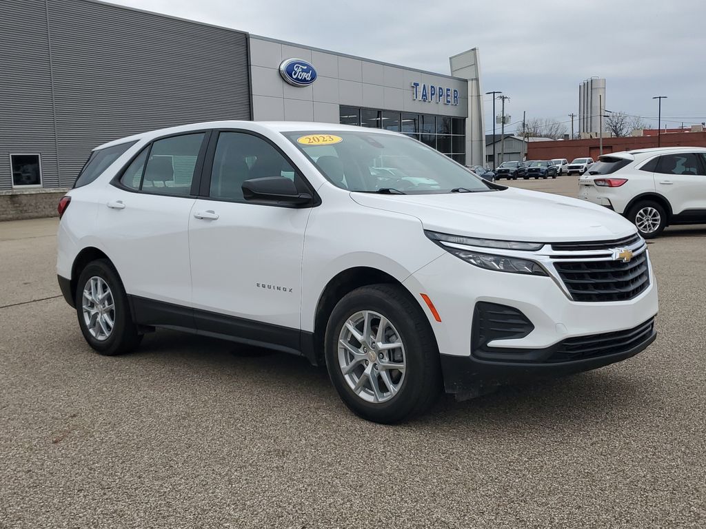 Used 2023 Chevrolet Equinox LS with VIN 3GNAXSEG9PL167348 for sale in Paw, MI
