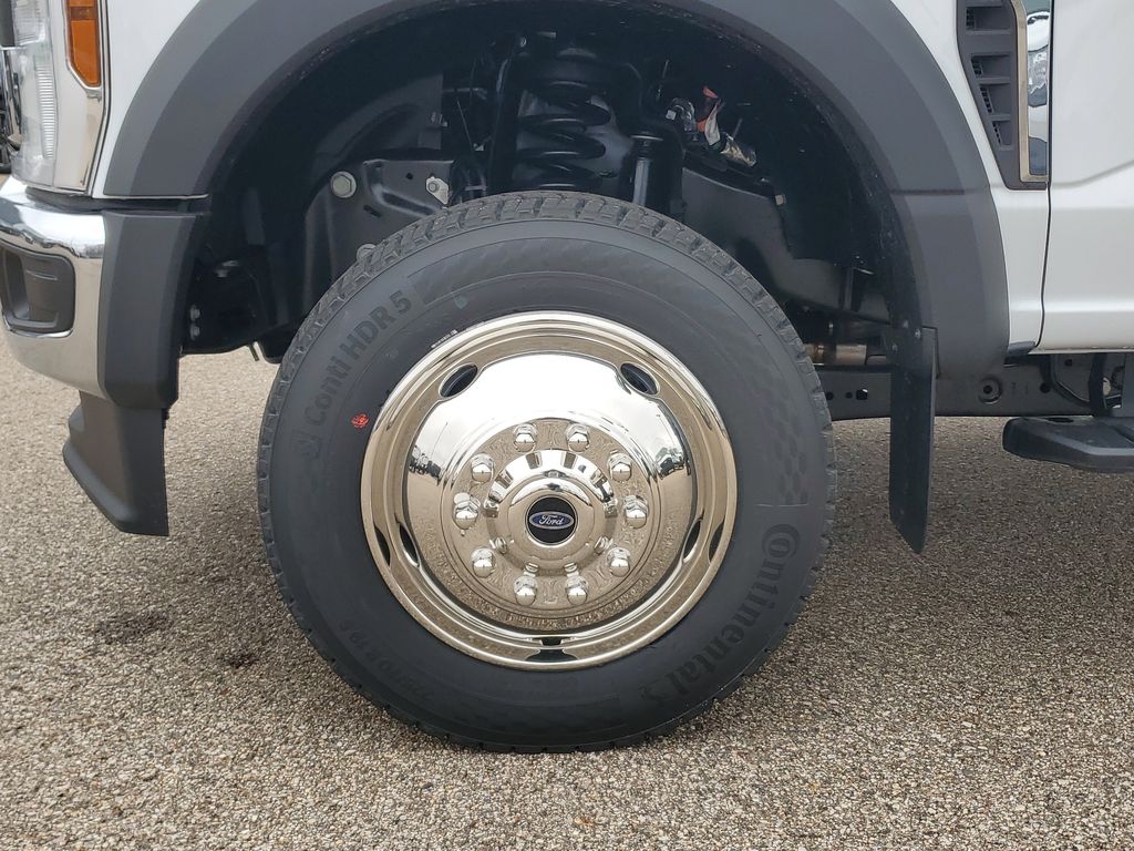 2026 Ford F-450 Super Duty Chassis Cab XL - Photo 8