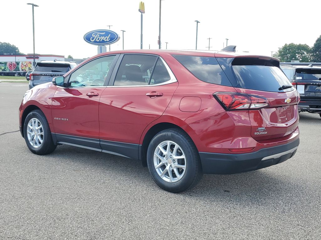 2023 Chevrolet Equinox LT photo 4
