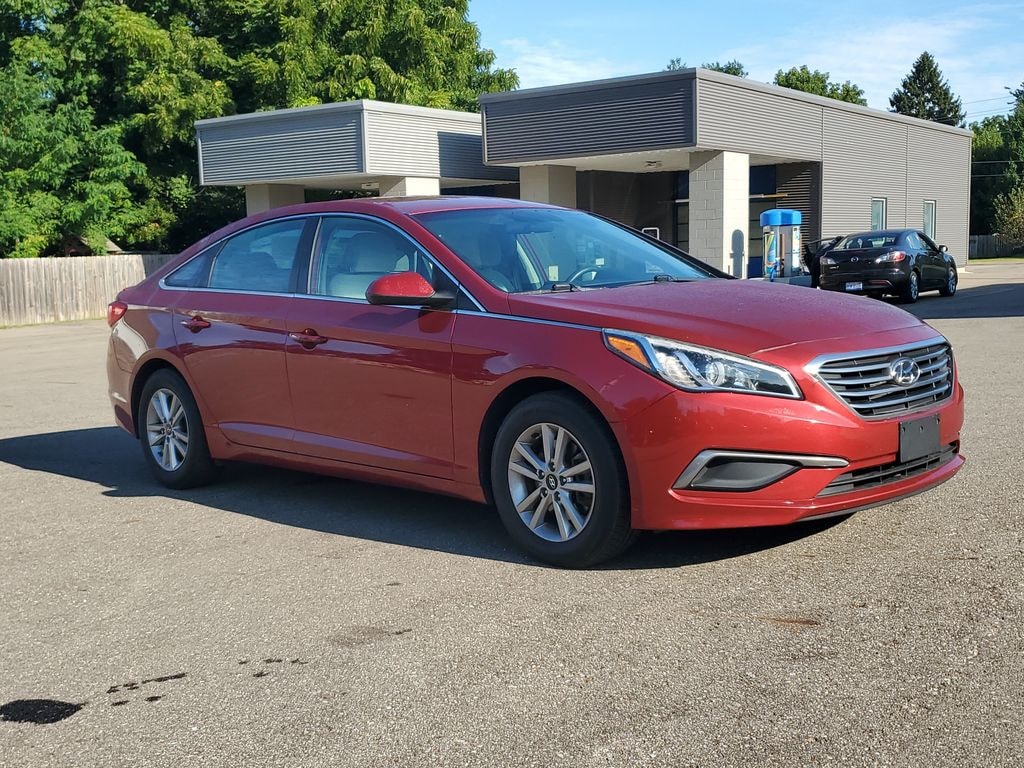 Used 2016 Hyundai Sonata 2.4L Sedan