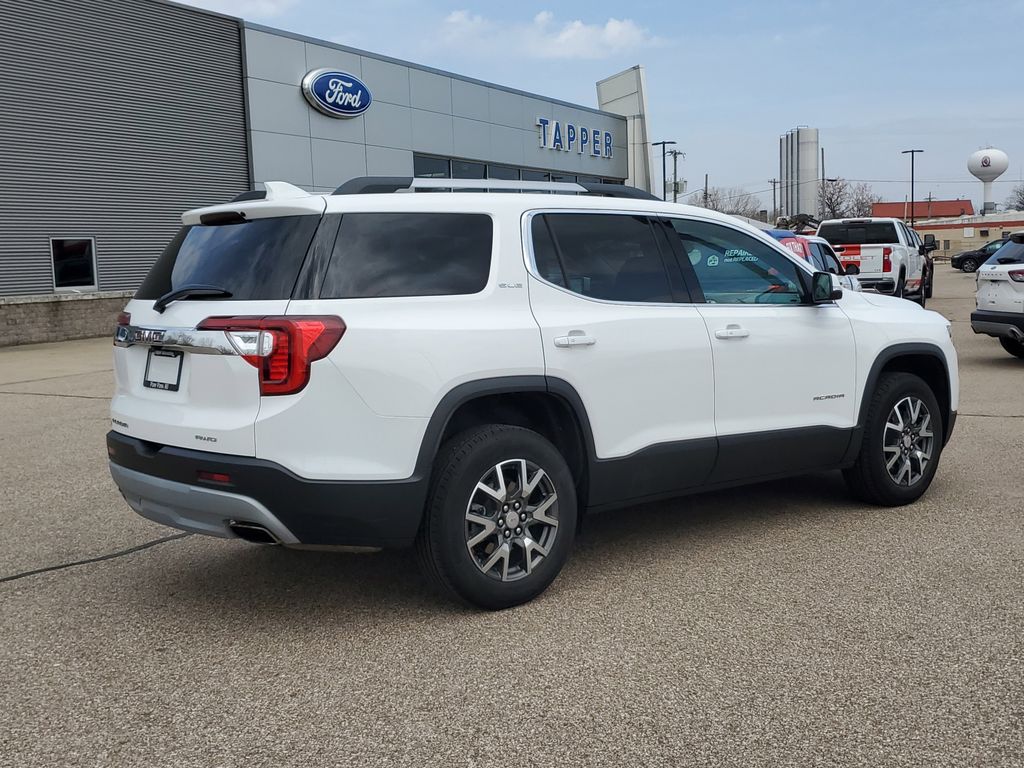 2023 Gmc Acadia SLE photo 3