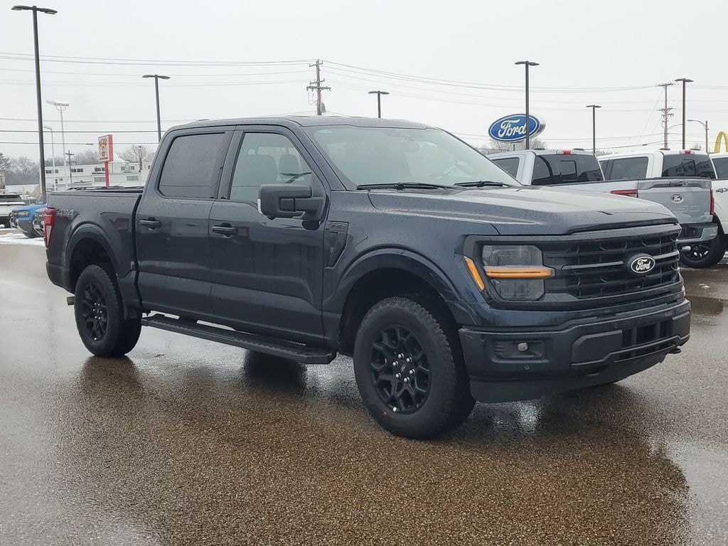 New 2025 Ford F-150 XLT Crew Cab