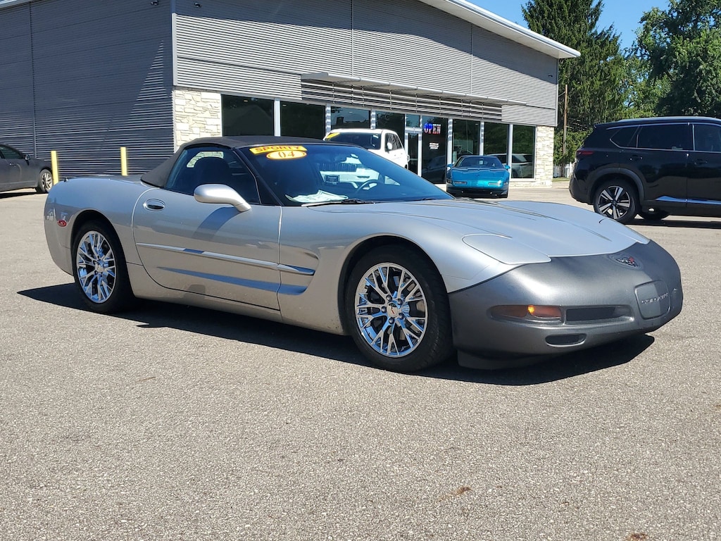 Used 2004 Chevrolet Corvette Base Convertible