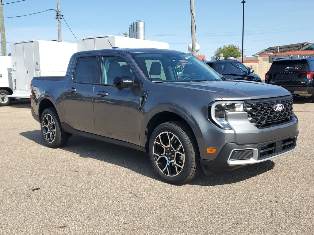 2025 Ford Maverick Lariat photo 2