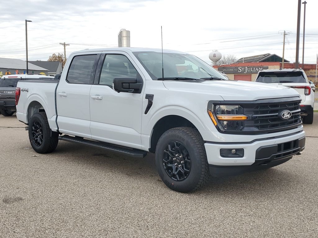 New 2025 Ford F-150 XLT Crew Cab