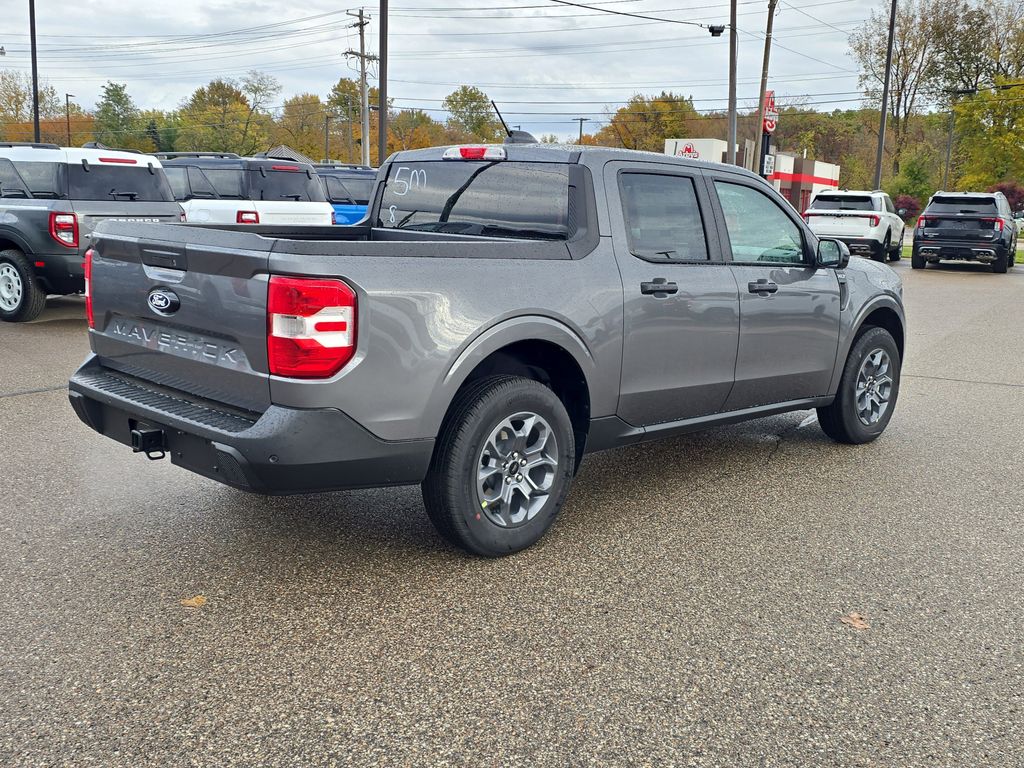 2025 Ford Maverick XLT photo 3