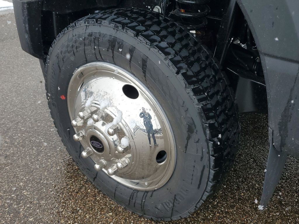 New 2026 Ford F-450 Cab; Regular; Chassis