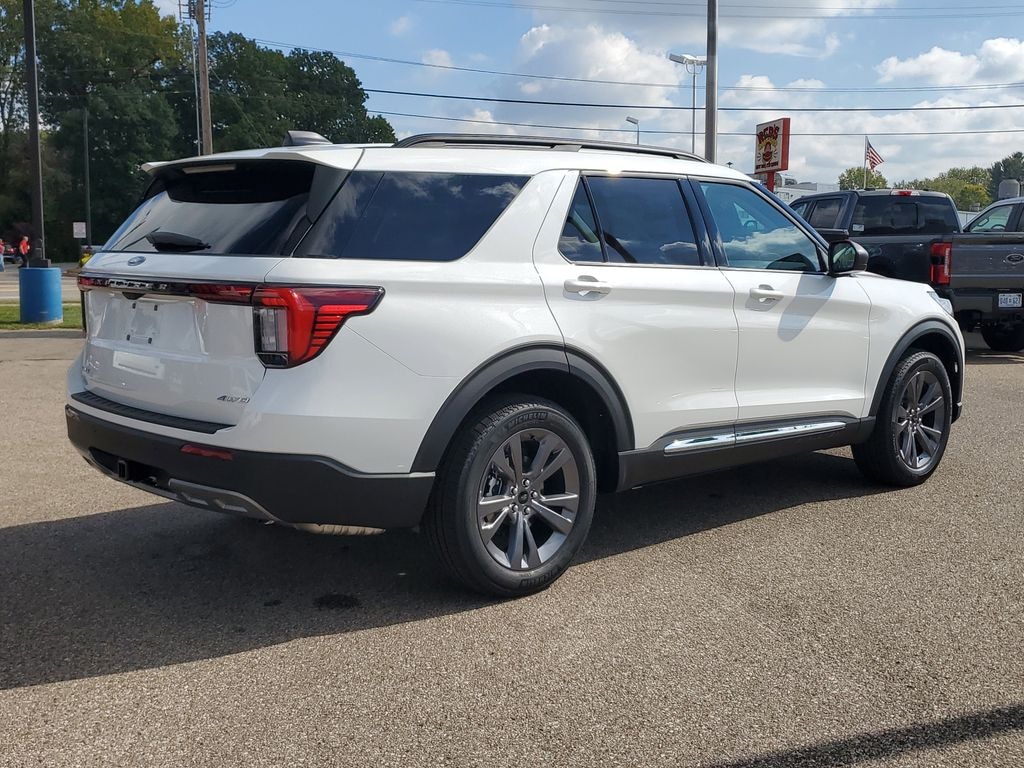 New 2025 Ford Explorer Active SUV