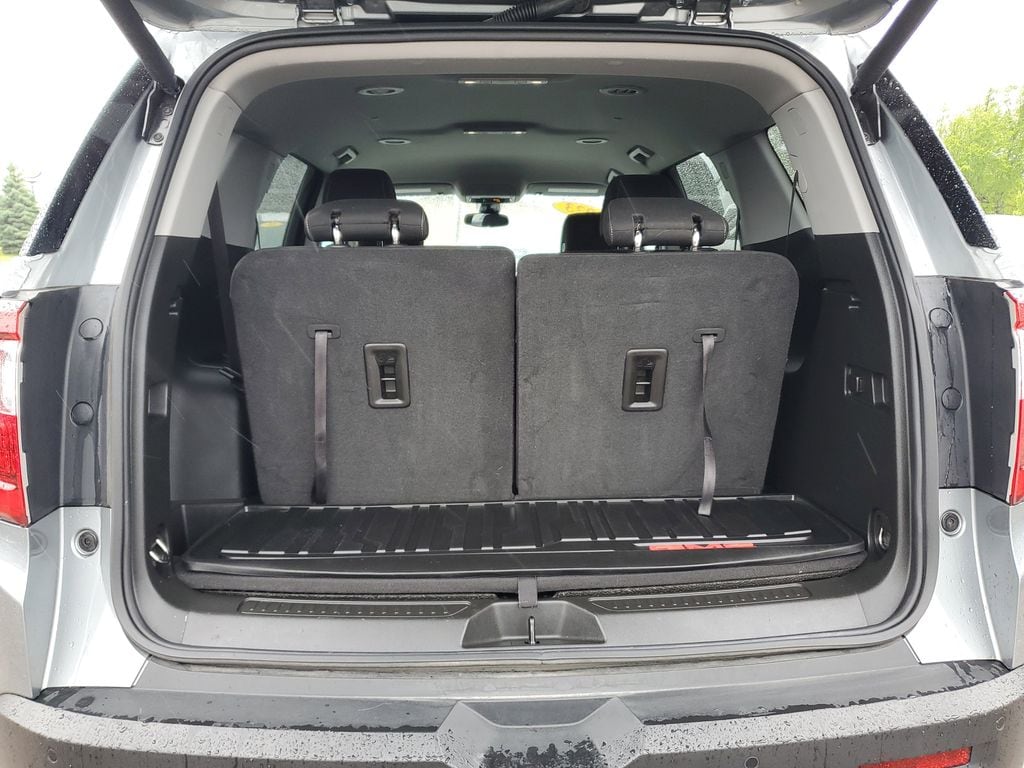 2023 GMC Acadia SLE - Photo 7