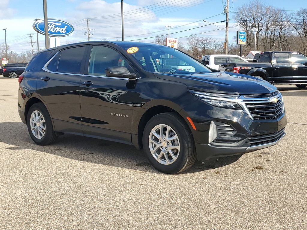 Used 2023 Chevrolet Equinox LT with VIN 3GNAXKEG2PL155512 for sale in Paw, MI