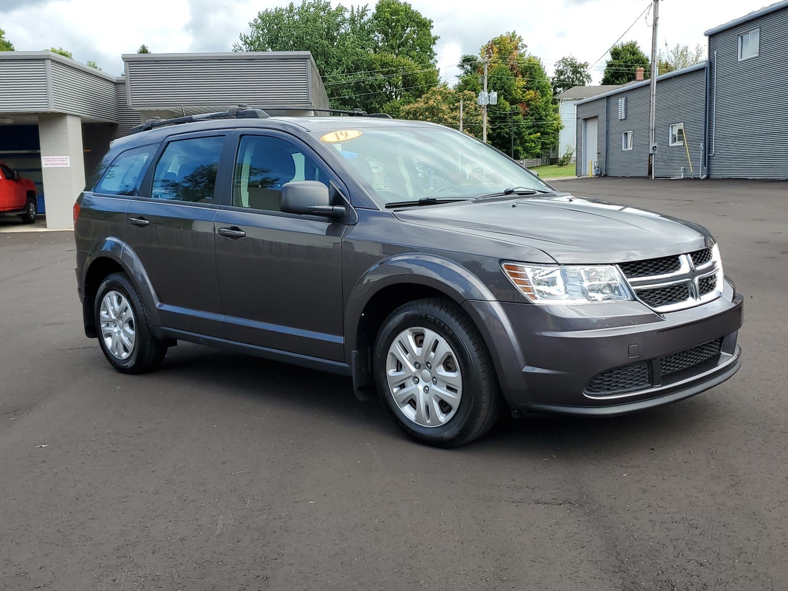 Used 2019 Dodge Journey SE with VIN 3C4PDCABXKT861311 for sale in Paw, MI