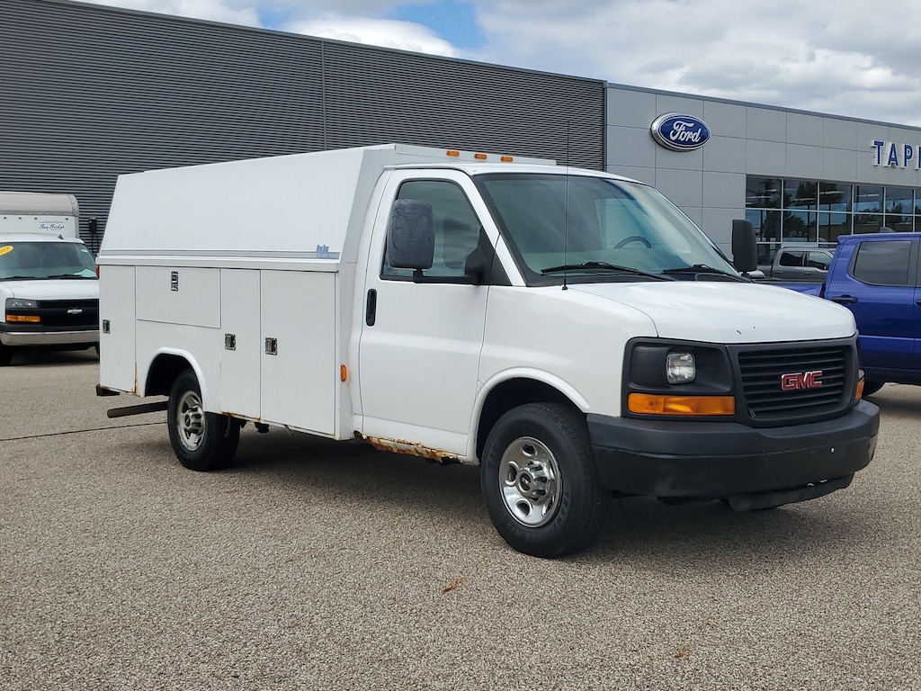 Used 2008 GMC Savana 3500 9E9 SRW Chassis