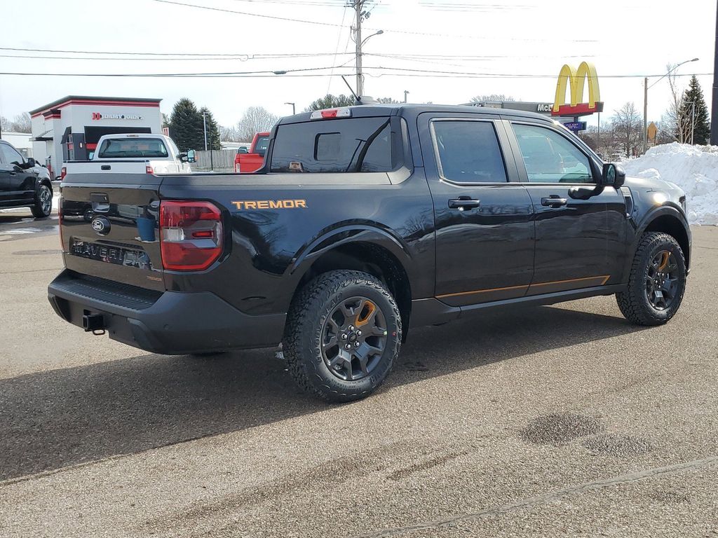 2025 Ford Maverick Tremor photo 3