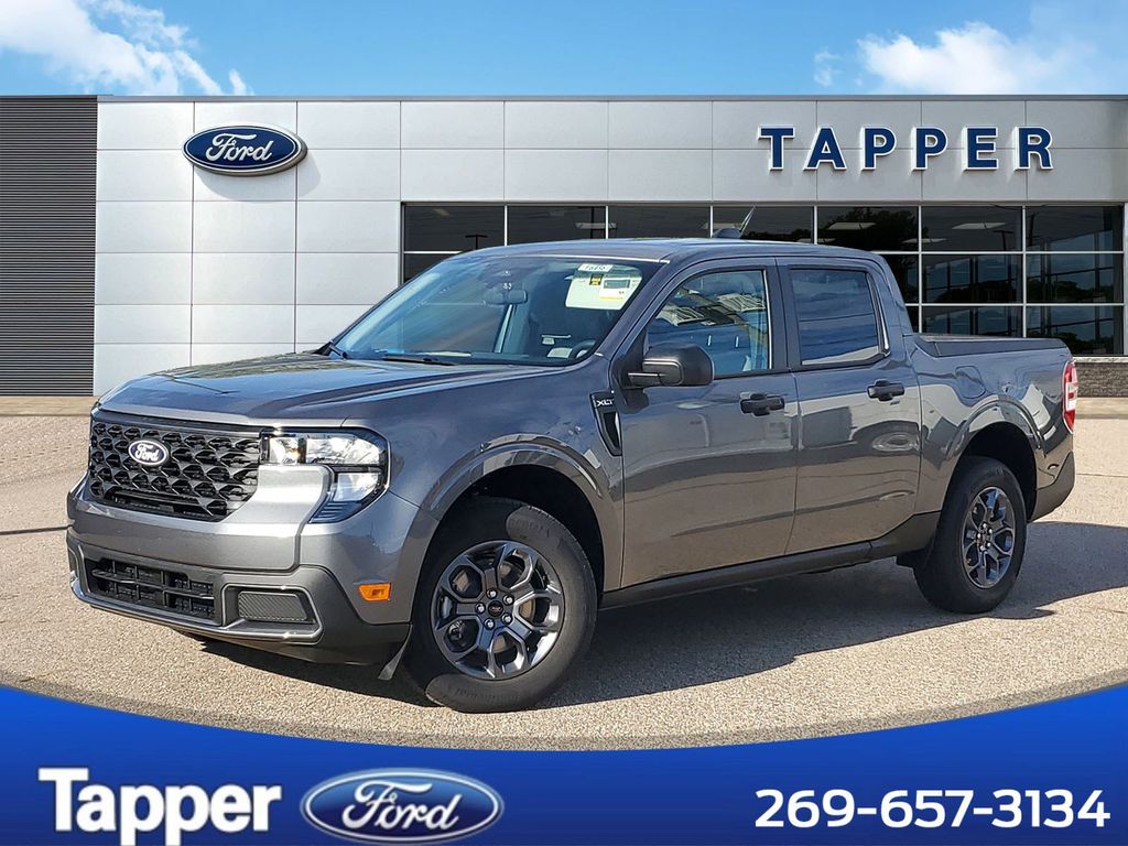 2025 Ford Maverick XLT's photo